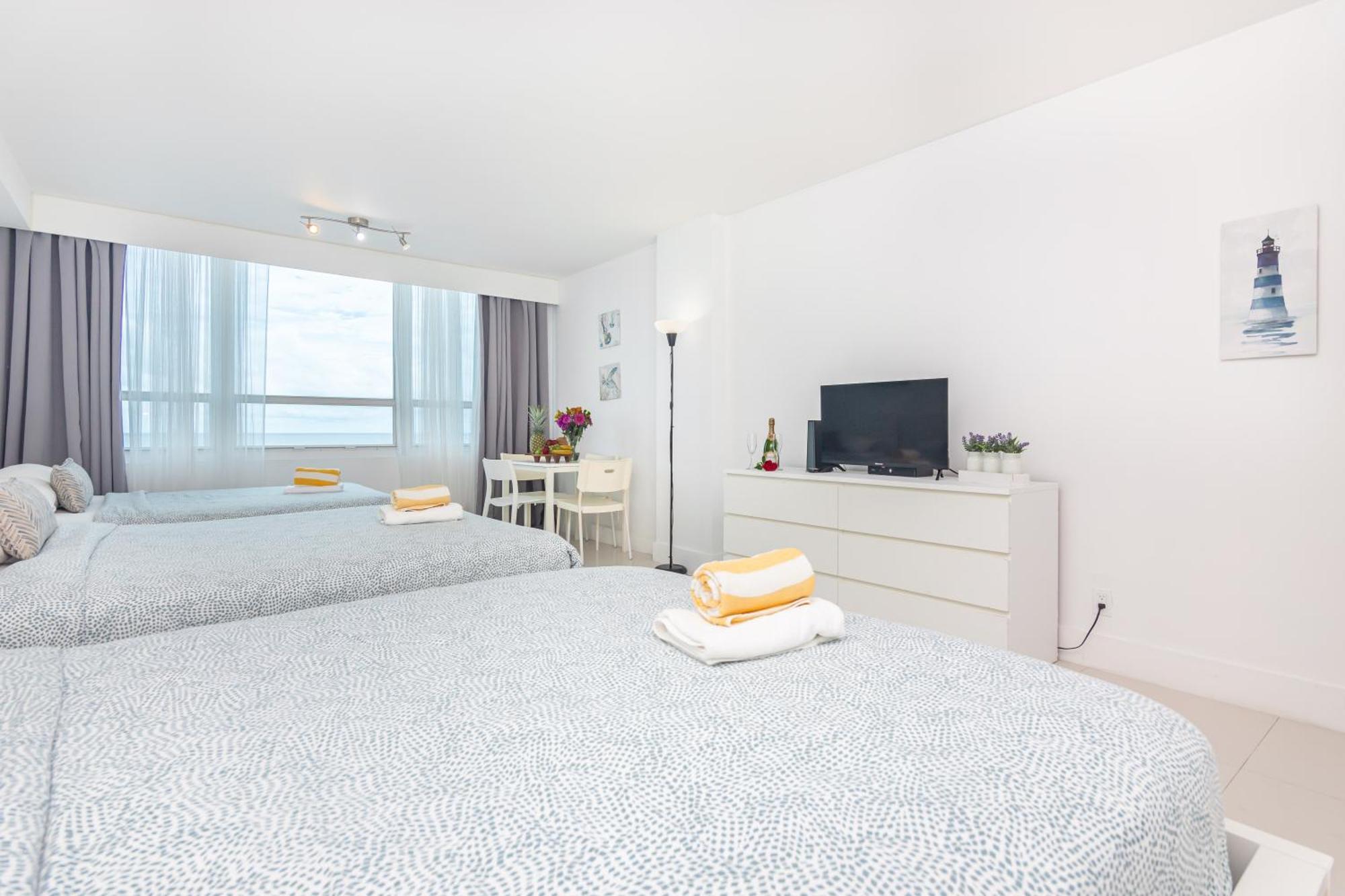Girasole Rentals ไมอามีบีช ภายนอก รูปภาพ